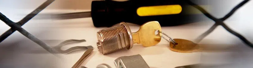 community Locksmith Store Durham, NC 919-584-4788 - changing-locks