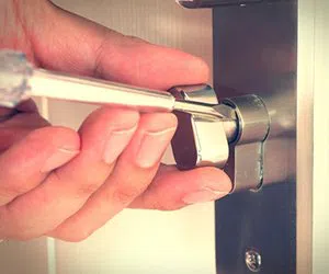 community Locksmith Store Durham, NC 919-584-4788 - lock-locksmiths